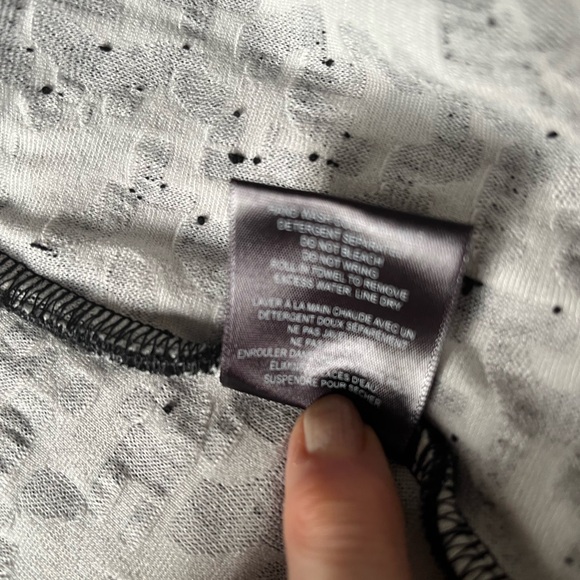 Tonia Debellis made in Canada jacket. Stretch! - Picture 10 of 14